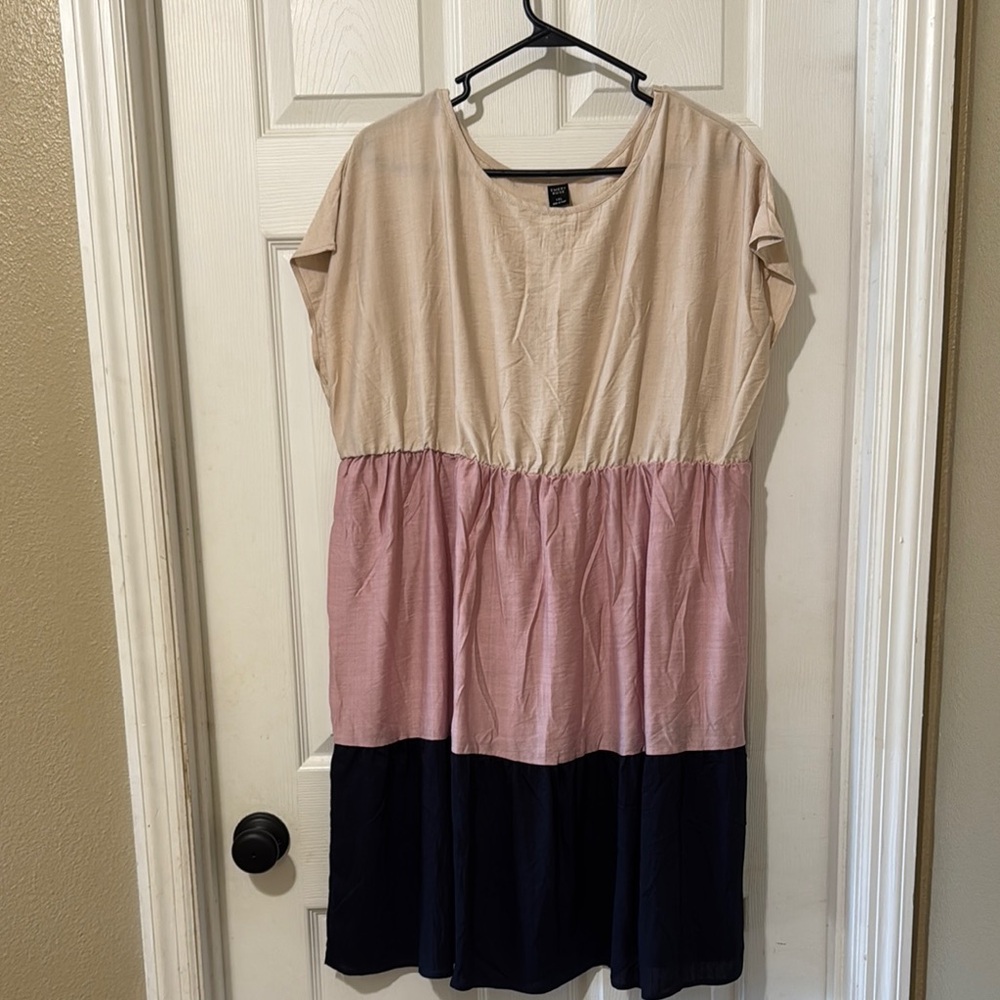 Colorblock Dress in Beige, Pink, and Black